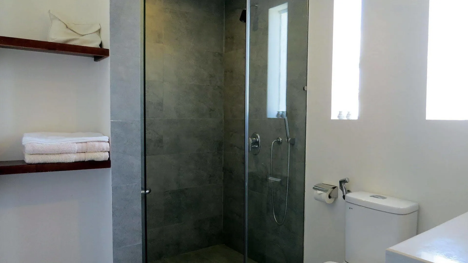 Hoi An Greenlife Villa  Хойан