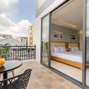 Babylon Villa